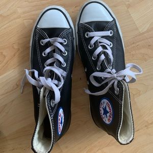 Black leather converse
